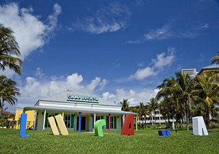 Sheraton Cable Beach Resort Exterior photo